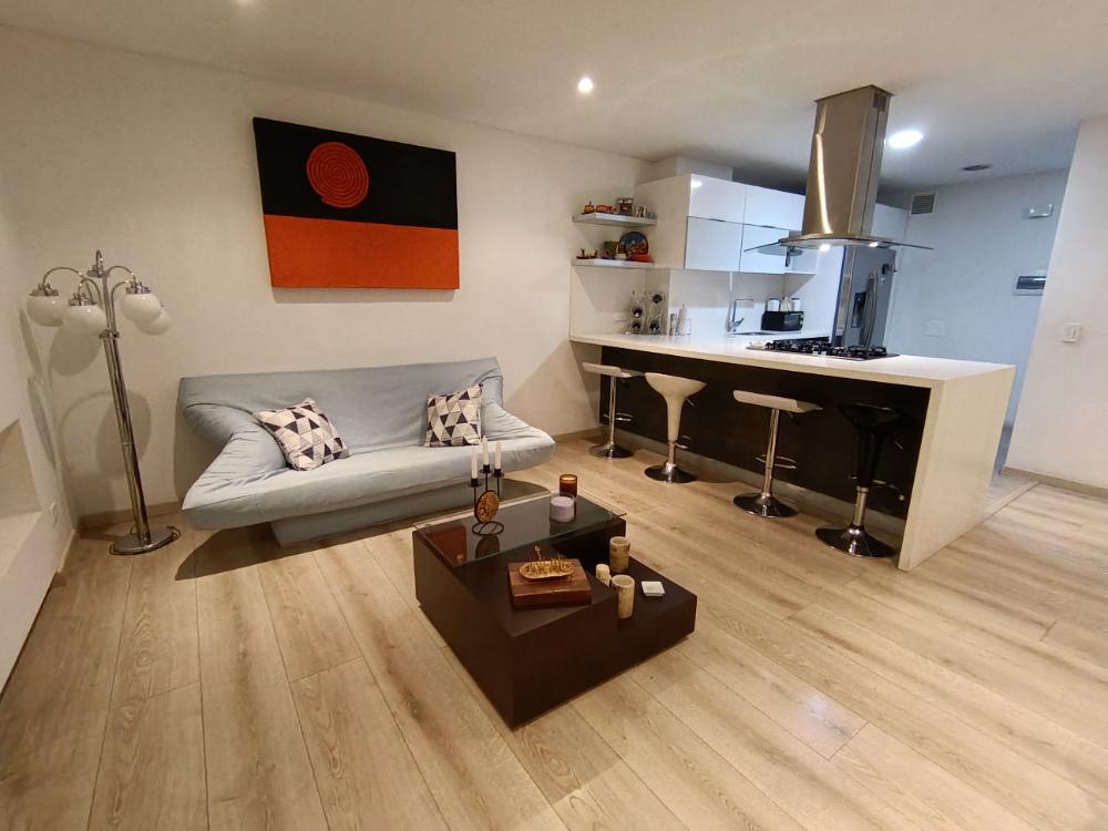 Apartamento en venta de 1 habitación con balcón en Bogotá, Santa Bárbara Occidental.