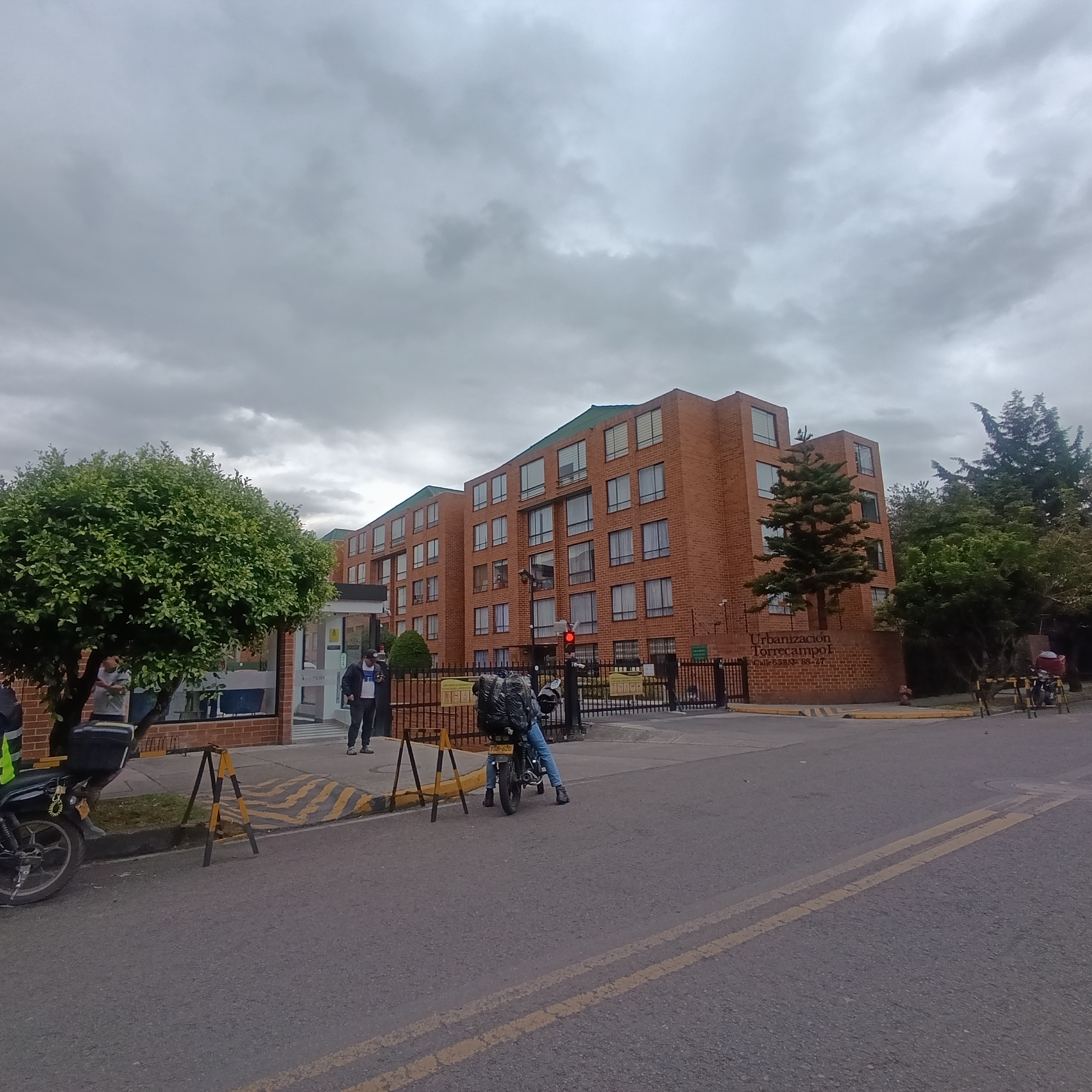 Propiedad en álamos 