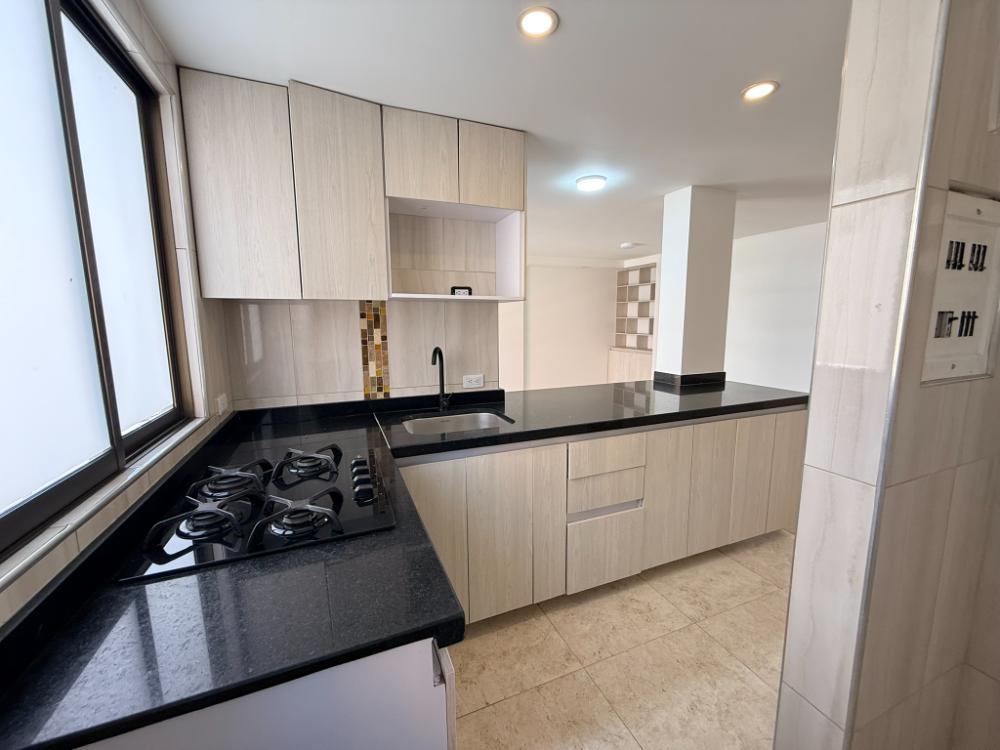 Apartamento en venta de 3 habitaciones en Bogotá, Colina Campestre.
