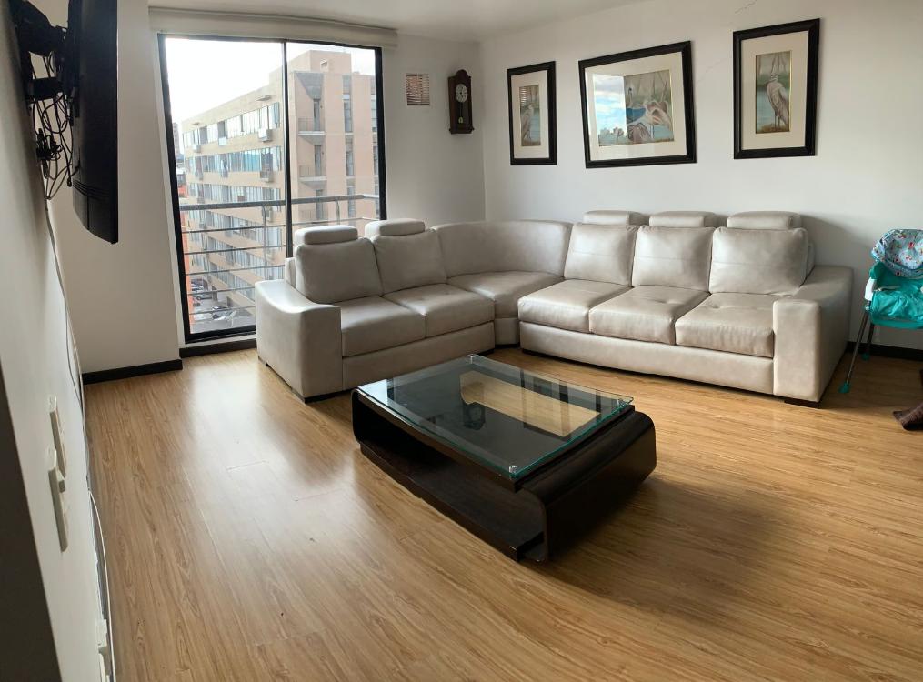Apartamento en venta de 3 habitaciones con balcón en Bogotá, Cedritos.