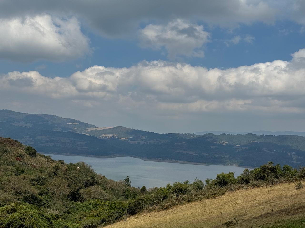 Propiedad en vista a la laguna de tomine 
