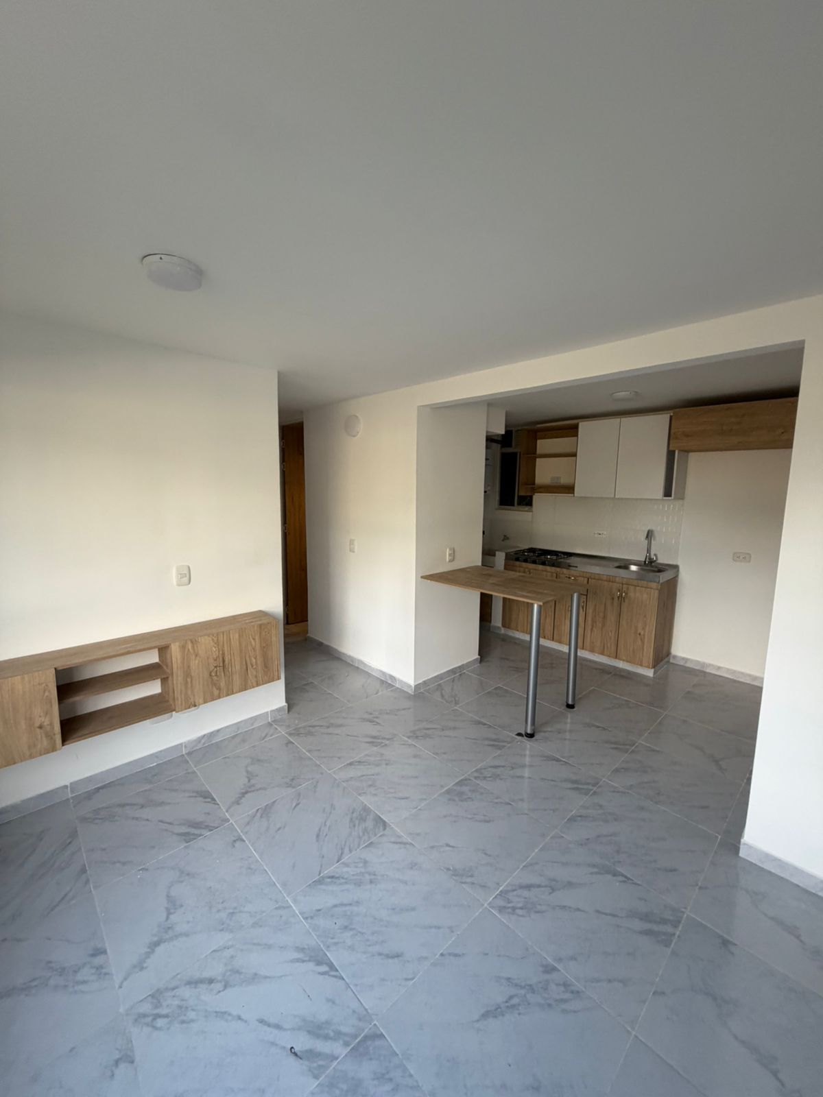Apartamento en venta de 2 habitaciones en Bogotá, Guaymaral.