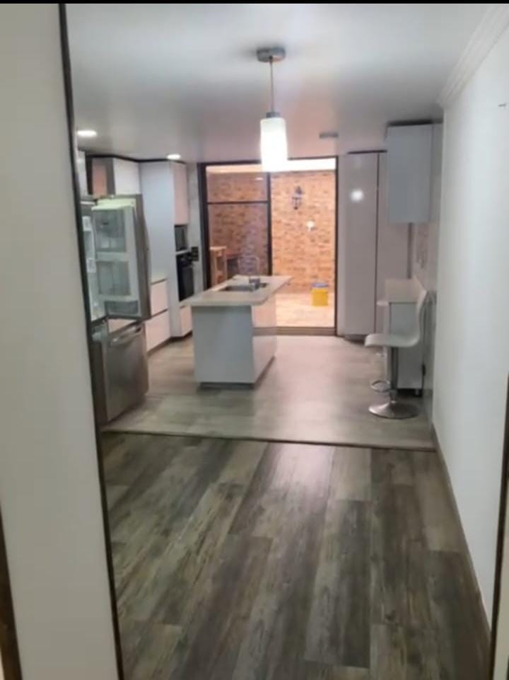 Apartamento en venta de 2 habitaciones con terraza en Bogotá, Cedritos.
